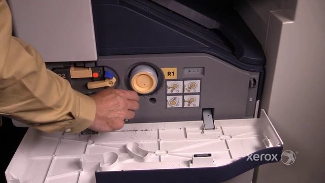 Xerox® AltaLink® B8090 Family Replacing the Toner Cartridge