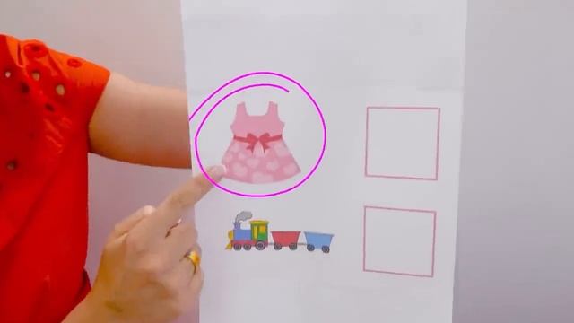 Николь как няня для малышки Алисы