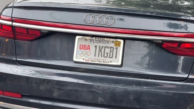 Ничто не выдавало )