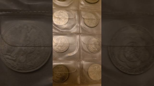 Коллекция монет в альбоме периода СССР