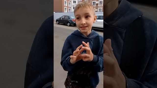 называем по очереди итальянские мемы