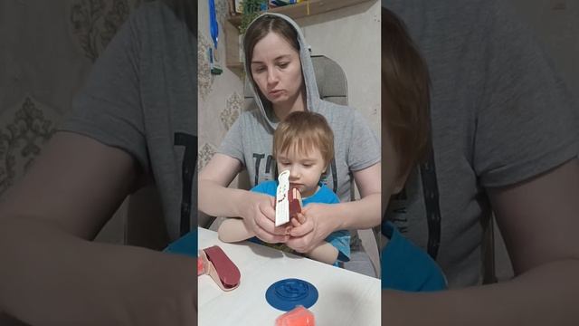 Почему Саша не ходит в садик часть 1
