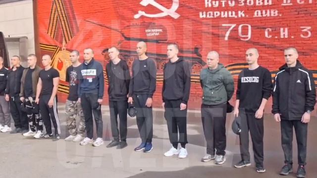 В Бугульме прошла самая многочисленная отправка призывников