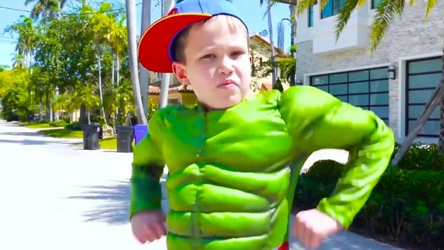 Мистер Макс • Mister Max - Макс и видео-подборка о супер героях