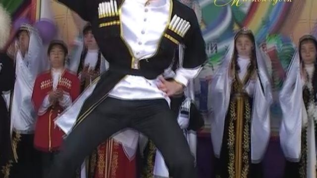 "МИМОХОДОМ". САБАНТУЙ ... 17 июня 2015 год. Автор проекта О. Дзиов