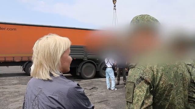 Мотоциклы и партию гуманитарного груза передала бойцам на передовую врио губернатора ЕАО М. Костюк