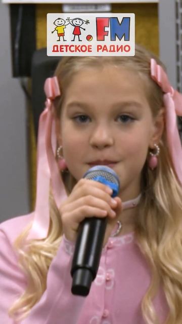 Милана Учайкина - Потому что я русская. Звучит впервые #миланаучайкина #презентация #песня #милана