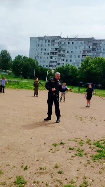 Детская тренировка Фланкировка шашкой