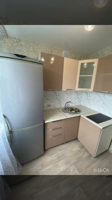 2-ка брежневка с евро-ремонтом 2 эт  окна на запад 9 мркн