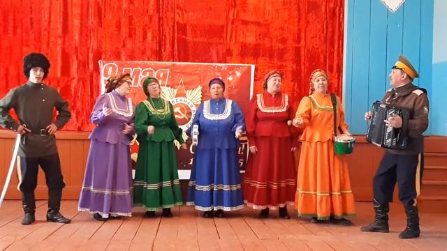 Народный ансамбль Калинушка "Эх казаки"