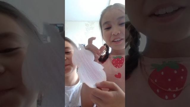 расспаковка бумажного лабубу