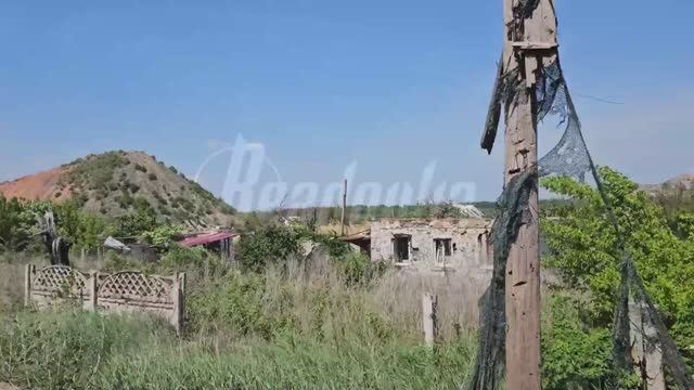 Интервью Readovka с единственной жительницей Марьинки, в одиночку восстанавливающей свой дом