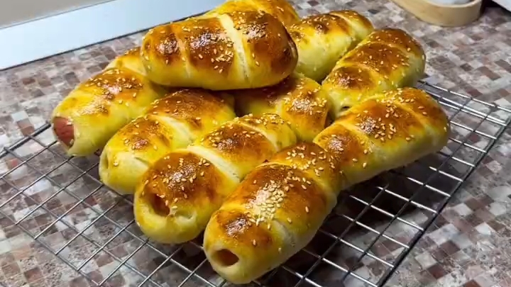 СОСИСКИ в тесте из детства...🌭😋    Рецепт в описании ✍️