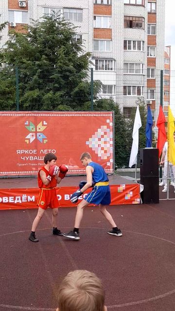 15.06.2025_г.Чебоксары, Ярмарочная,3
Валерий Борисов и Артём Борисов