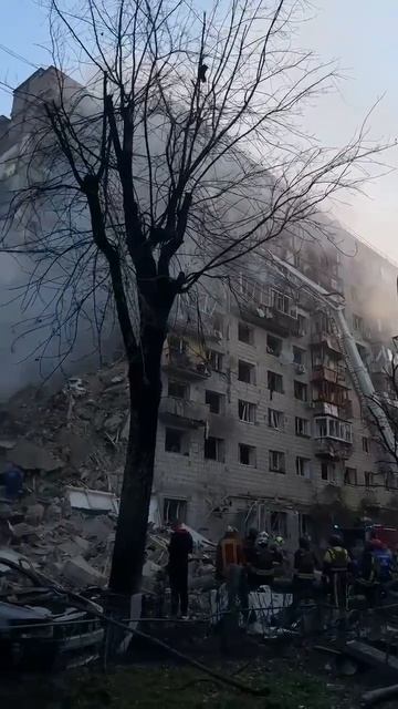 Тель-Авив? Не-а, Киев. А неча криворукому ППО мешать летать по своим делам русским ракетам !!!