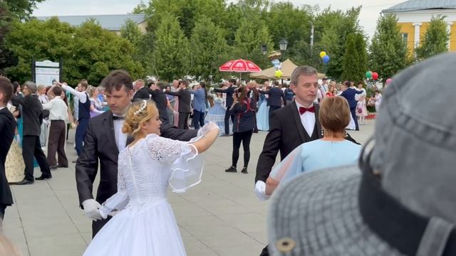 Традиционные танцы в Коломне на День России 🇷🇺