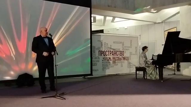 Звезда моих полей. (Н. Богословский, Л.Давидович и В. Драгунский). Исп. Сергей Ольховый. За роялем Т