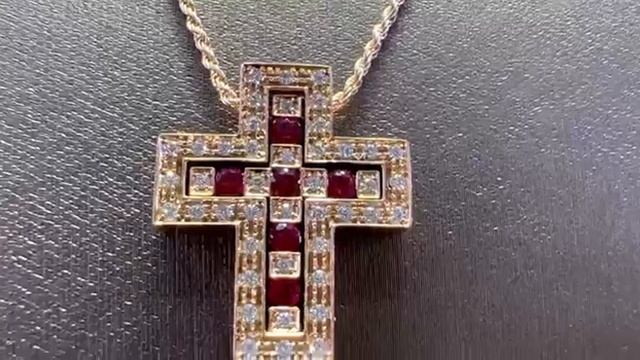 Кольцо и колье Damiani Belle Epoque с рубинами