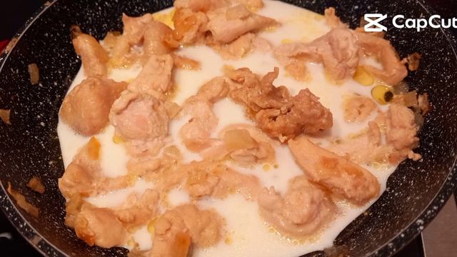 Куриное филе в молочной подливке и гречка с нутом😋🍗🥛