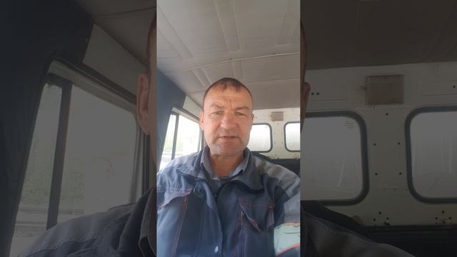 С праздником излияния Духа Святого поздравляю!