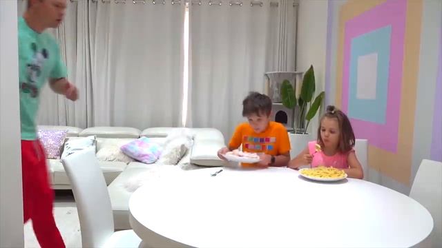 Мистер Макс • Mister Max - Макс и Кэти не могут поделить еду