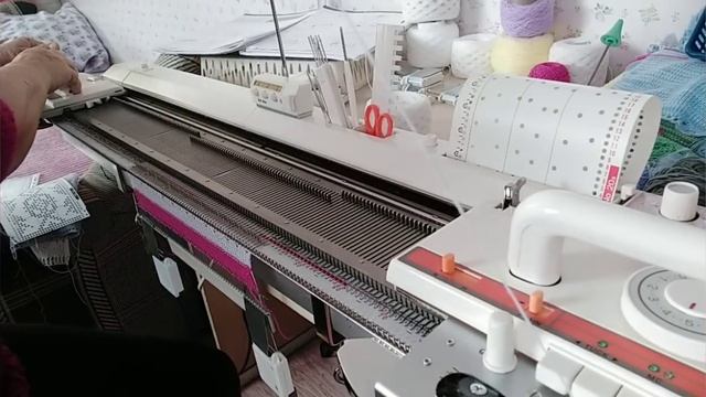 ЛЕГКО И ПРОСТО  /  ВЯЖЕМ   ПОЛНЫЙ И ЧАСТИЧНЫЙ АЖУР на brother 868   5 класса.