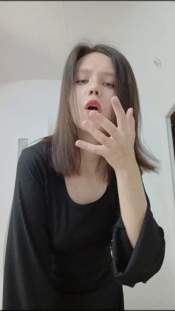 выбрала личность, которую буду выгуливать сегодня: