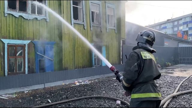 ПОЖАР В ЦЕНТРЕ КАНСКА
