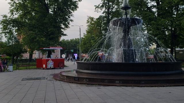 Малый сквер на площади Минина и Пожарского, Нижний Новгород.