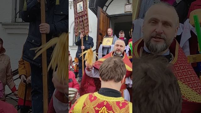 1000170825.mp4Сб.26.4.25.гКрестный ход