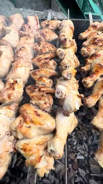 100 кг шашлыка! Мясо на углях!мясное безумие! #food #мясныедвижения #bbq #grill #еда#шашлык