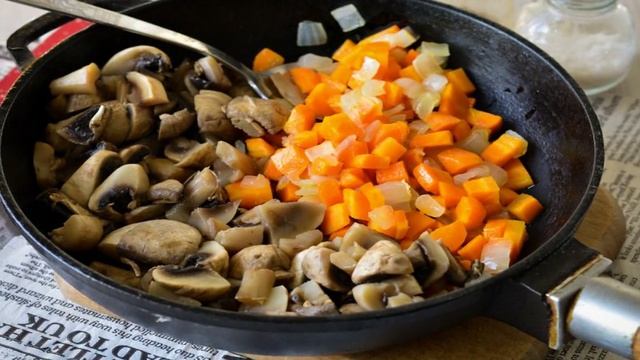 Грибная икра с морковью и луком