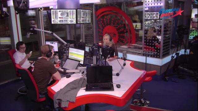 Шутки про крутые тачки (эфир #РАШ от 07.11.17)