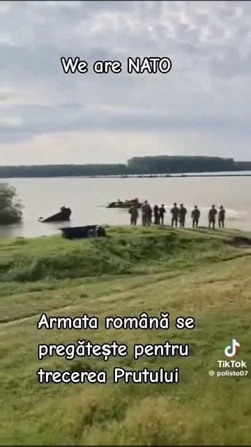 Румынские военные отработали форсирование водной преграды в соответствии с натовскими стандартами 🤪