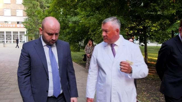 ПОСЕЩЕНИЕ БЛОКА ГЕМОДИАЛИЗА ГУБЕРНАТОР