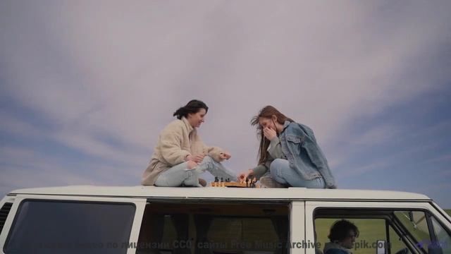Поля становятся бесконечными под каждую ноту - Padon 2 -- Anne Laplantine -- Padon