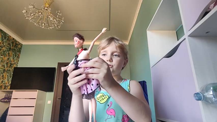 VID_20250611_175350.mp4