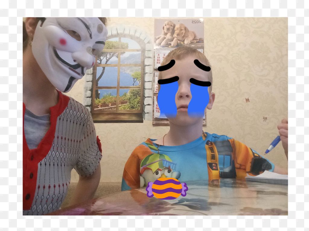 как спрятать конфеты на уроках