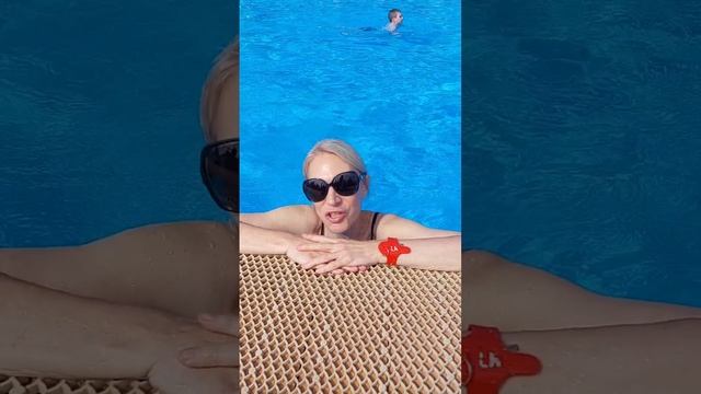 Бассейн под открытым небом в Теплом Стане - Лето в Москве 2025