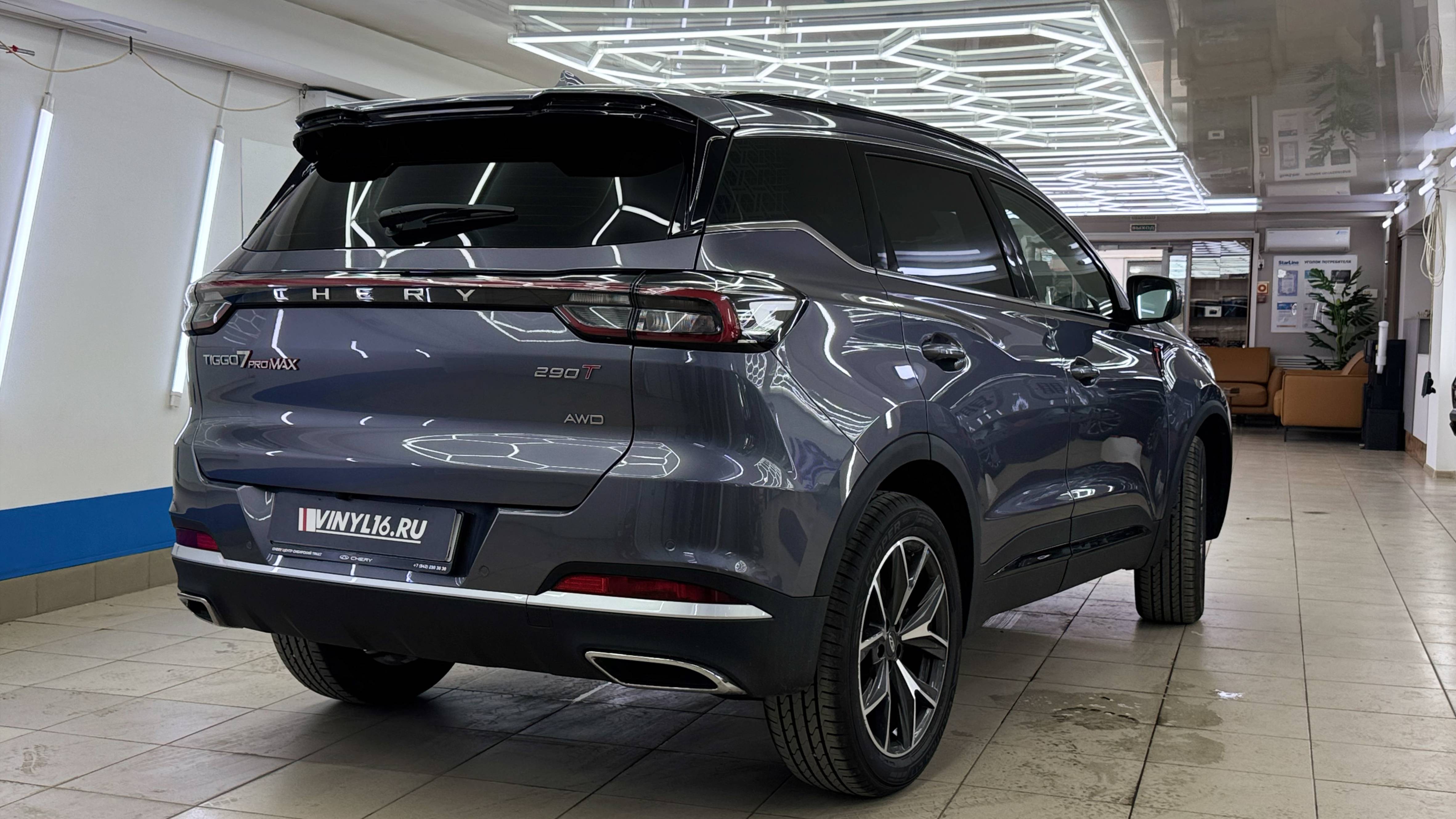 Chery Tiggo 7 pro max - частичное бронирование глянцевой полиуретановой плёнкой