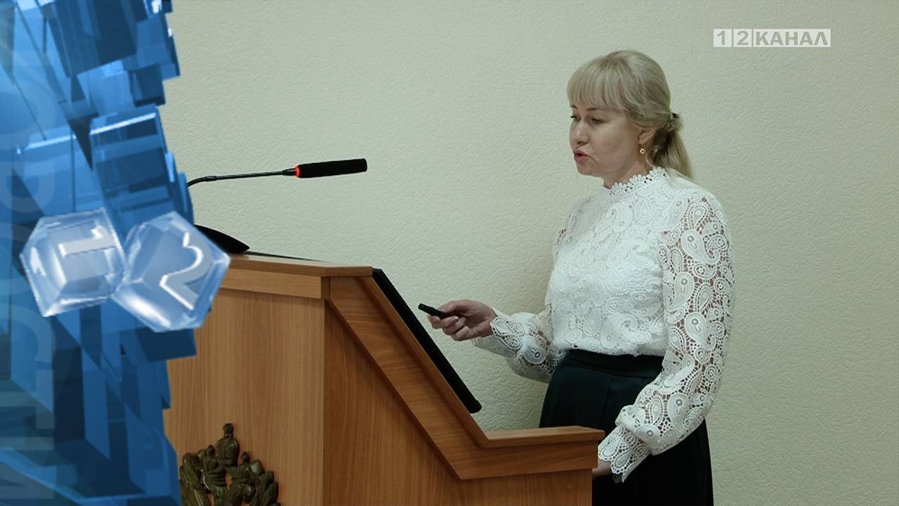 В администрации города рабочая неделя началась с еженедельного аппаратного совещания