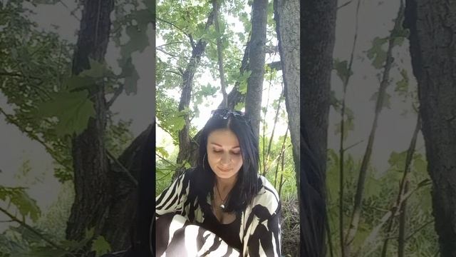 что он скрывает от вас?