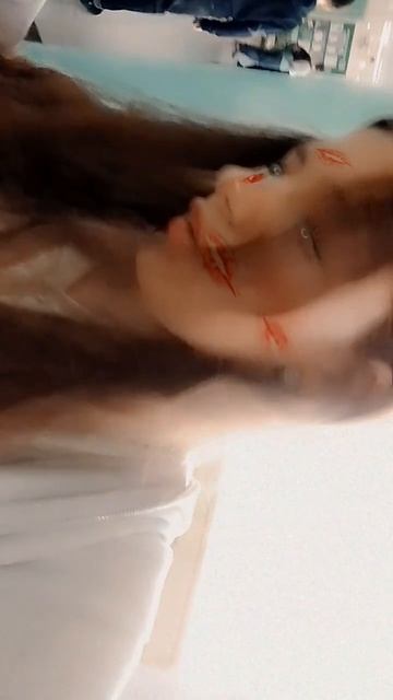 Я танцую под звук в голове но их ❌