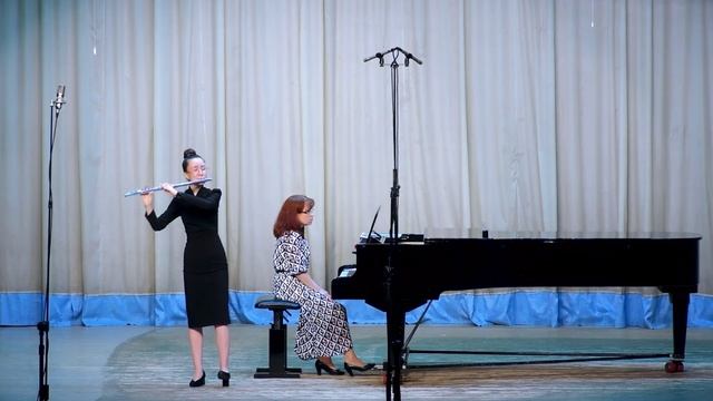 А. Онеггер «Танец козы» для флейты соло