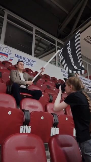 "Левый берег"