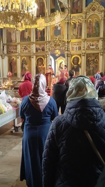 1000171622.от 29 апреля 25 г.Великий Вход.Радоница.Богоявленский