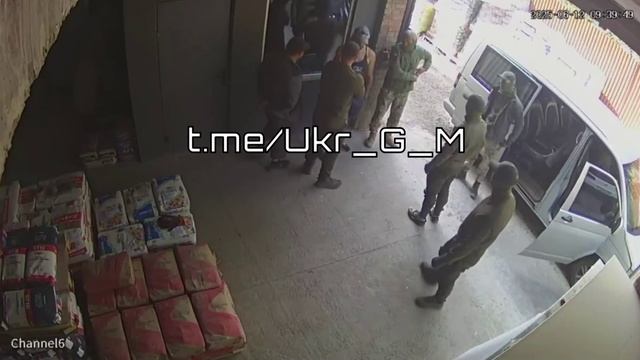 Сафари по-украински: охотники за душами из  СС ТЦК и антиполиции продолжают отлов мужчин на улицах