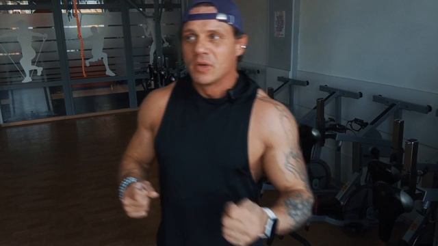 КАК ПРАВИЛЬНО ПОДОБРАТЬ ВЕС В УПРАЖНЕНИИ ❓️♂️