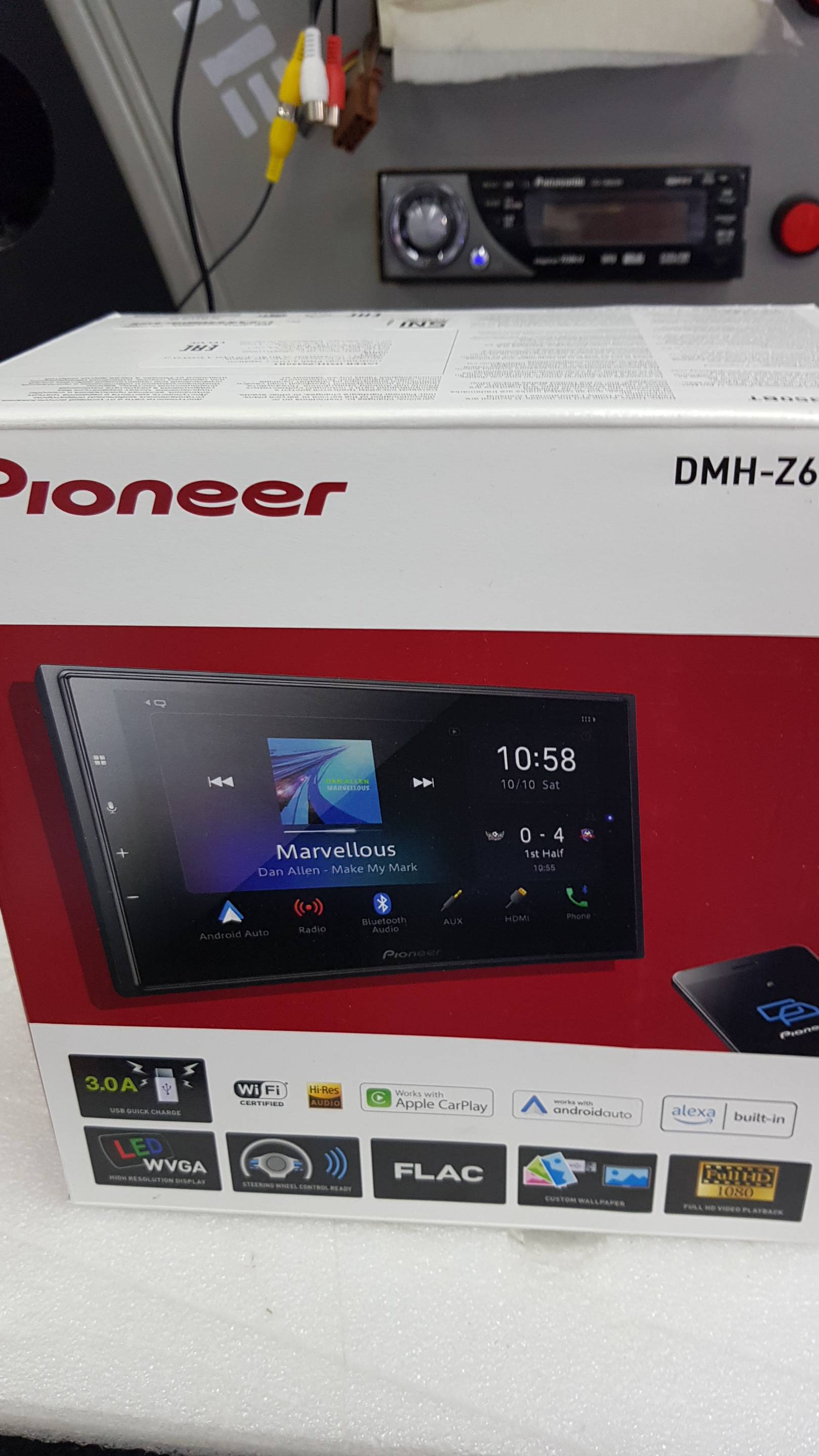 Автомагнитола Pioneer DMH-Z6350BT