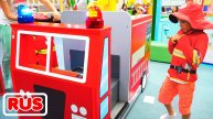Влад и Ники играют в профессии в детском игровом центре! Весёлое видео для детей.